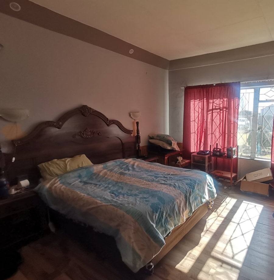 5 Bedroom Property for Sale in Senekal Free State
